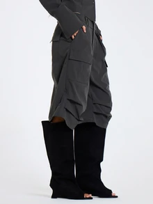 MUSERA Grey Low Waisted Cargo Style Shorts Jorts Fall Winter Women Outfit Casual - Grey - View 3