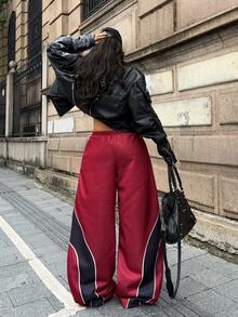 Coolane 女款秋冬保暖街頭休閒外出紅色拼接字母印花賽車風抓絨內裡寬鬆寬腿運動長褲 - 彩色 - 查看 7