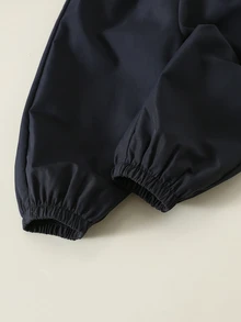 SHEIN 2件組男嬰秋冬拼接色連帽長袖套頭衛衣與鬆緊腰長褲套裝，嬰兒幼兒藍色套裝 - 彩色 - 查看 7