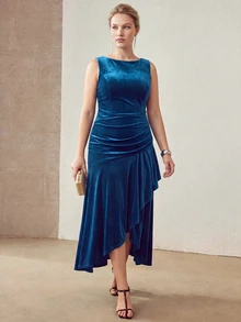 MOTF PREMIUM WOMEN'S PLUS SIZE VELVET FABRIC STRUCTURED DESIGN MIDI DRESS - Blue - View 7