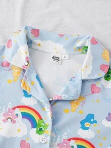 SHEIN X Care Bears GraphicGems 秋冬女童幼兒聯名印花可愛卡通彩虹愛心熊圖案藍色柔軟舒適翻領長袖褲子2件套居家服 - 藍色 - 查看 3