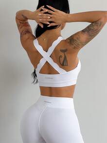 Coolane Women's Summer Square-Neck Yoga Set Sleeveless Slim-Fit Shorts And Shell-Edge Tank Top With Built-In Pads - White - View 3