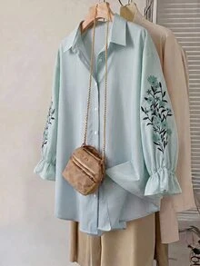 SHEIN CURVE+ 大尺碼女款休閒條紋襯衫，長袖刺繡鈕扣開襟上衣，戶外穿搭上衣 - 薄荷綠 - 查看 3