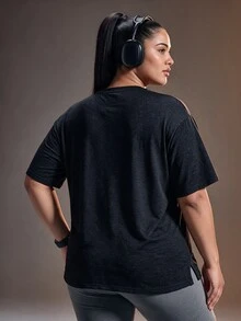 Powerista Kaos Olahraga Kasual Serbaguna Lengan Pendek Kerah Bulat Warna Polos untuk Wanita Ukuran Besar - Hitam - View 2