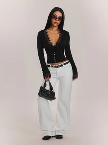 SHEIN PETITE كارديجان نسائي رقيق بأكمام طويلة وتصميم مرقع بالدانتيل وأزرار أمامية مفردة - الأسود - مشاهدة 4