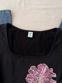 SHEIN 青少年女孩黑色時尚百搭珍珠裝飾印花方領T恤上衣 - 黑色 - 查看 6