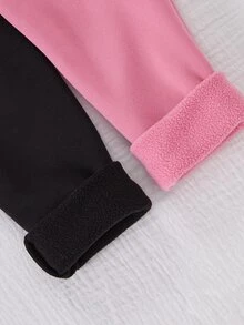 SHEIN 秋冬女童加厚保暖內裡一體式緊身褲，黑色與粉色甜美可愛小貓印花，百搭柔軟舒適，2件組，可作內搭或外穿 - 彩色 - 查看 7