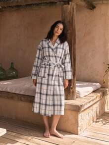 Livesso Women's Minimalist Plaid Pocket Long Sleeve Robe For Daily Home Wear - Khaki - View 6
