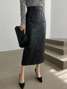 DAZY Women's Solid Color Casual Versatile Daily Skirt - Black - View 1