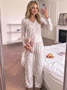 SHEIN Teen Girl Teen Girl Sweet Simple Pink Ditsy Floral V-Neck Half-Open Front Lace Trim Ruffle Long Sleeve Pants Soft Comfortable Loungewear Pajama Set 2pcs - White - View 3