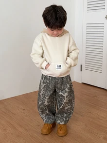 Dazy Kids Infant/Toddler (Boy) Loose Leopard Print All-Over Casual Wide Leg Four-Season Streetwear Korean Style Denim Pants Fall - Brown - View 3