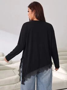 Solflare Plus Size Women Solid Color Round Neck Asymmetrical Hem Contrast Lace Casual Loose Long Sleeve T-Shirt - Black - View 2