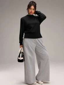 EMERY ROSE تي شيرت كاجوال مقاس كبير بتصميم كتل لونية وياقة قائمة وأكمام طويلة وحافة بأزرار - الأسود - مشاهدة 6