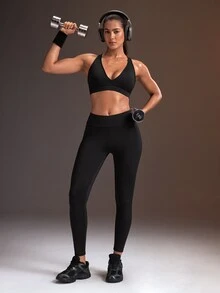 Powerista Bra Olahraga Wanita Warna Hitam dengan Leher V dan Pengait di Belakang, untuk Dampak Sedang-Rendah - Hitam - View 5