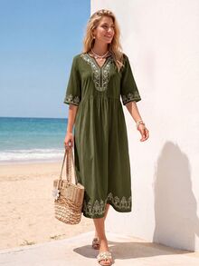 Sylviya Lässiges weißes Damen-Sommerkleid mit Blumenmuster und V-Ausschnitt für den Urlaub - Armeegrün - Übersicht 3