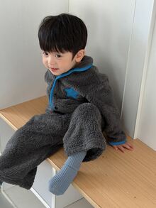 DAZY Infant/Toddler (Boy) Turn-Down Collar Fleece-Feel Autumn/Winter Color-Block 2 Pieces Loungewear Set - Dark Grey - View 1
