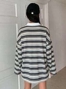 DAZY 女款條紋寬鬆 Polo 領落肩長袖休閒 T 恤 - 灰色 - 查看 2