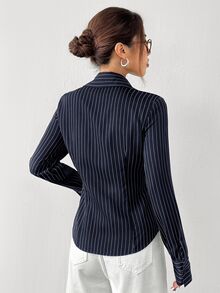 SHEIN EZwear 大尺碼女款條紋休閒日常穿著襯衫 - 藏蓝色 - 查看 2