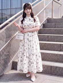 Bijouette 大尺碼女款春夏碎花抽繩蝴蝶結裝飾喇叭裙，收腰修身百搭長洋裝 - 藍色 - 查看 8