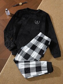 EverLounge Men's Autumn/Winter Minimalist Basic British Style Black Flannel Embroidered Top & Classic Black And White Plaid Pants Loungewear Set - Multicolor - View 1