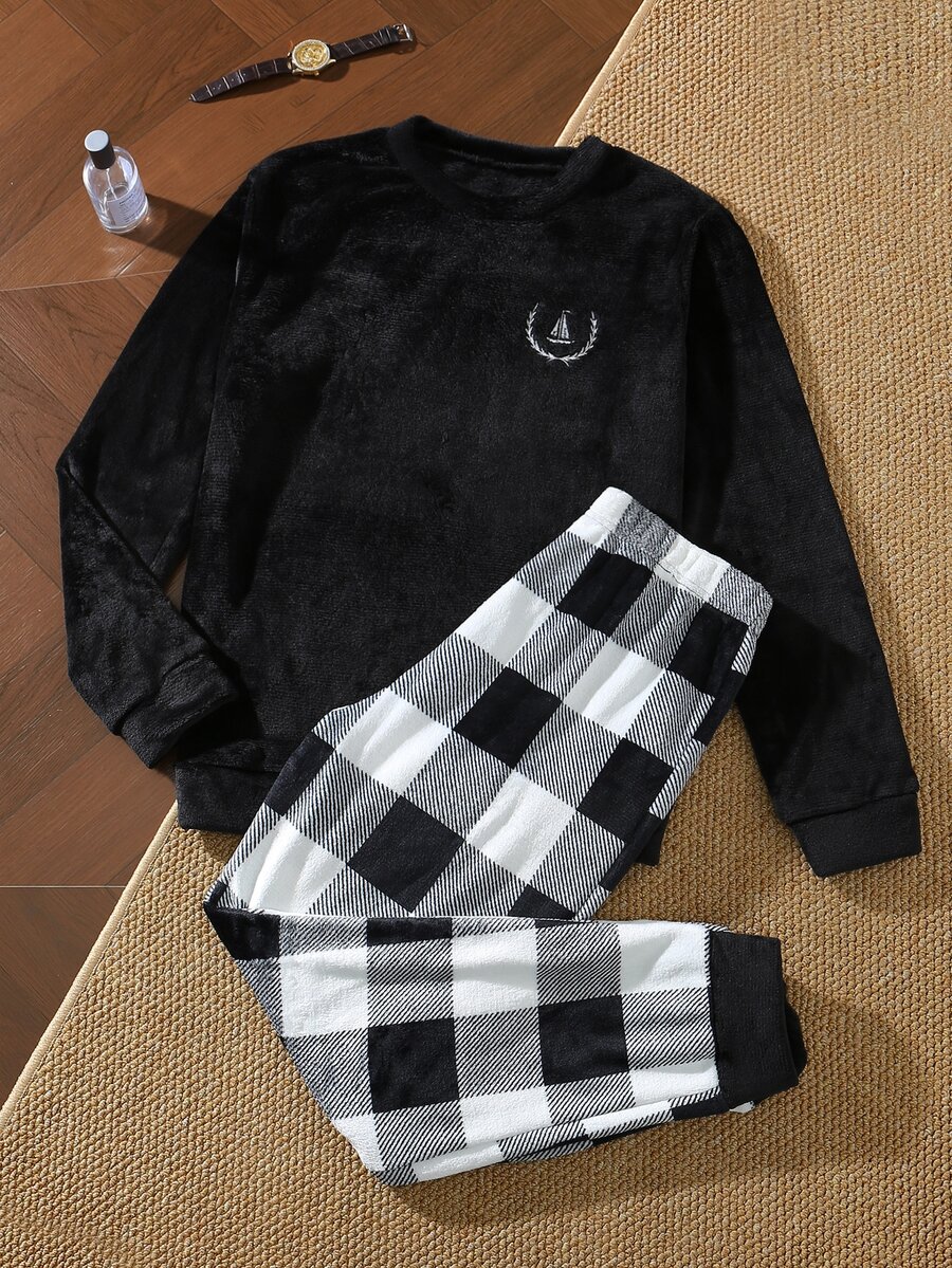 EverLounge Men's Autumn/Winter Minimalist Basic British Style Black Flannel Embroidered Top & Classic Black And White Plaid Pants Loungewear Set - Multicolor - View 1