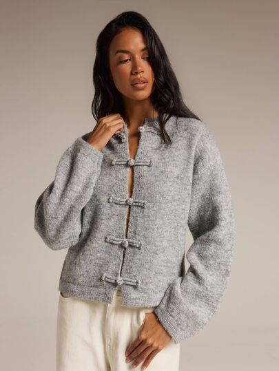 COSMINA Women's Long-Sleeved Round Neck Cardigan With Chinese-Style Buttons, Casual And Suitable For Everyday Wear At Home Or Outings. Gray Color. Autumn/Winter Women's Knitted Cardigan.