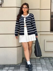 Easura Plus Size Striped Crew Neck Colorblock Knit Sweater - Navy Blue - View 6