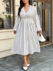 Easura Plus Size Streetwear Striped Colorblock Waist-Cinching Dress - Black and White - View 7