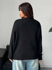 Dazy Plus V領寬鬆粗針編織套頭毛衣 大尺碼女款休閒秋冬款 - 黑色 - 查看 2