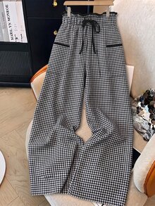 GlowEve Women's Peacock-Pattern Fabric High Waist Pocket Detail Straight Leg Pants Fall - Black and White - View 4