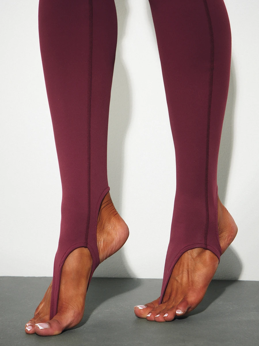 Denimoi Fashion Stirrup Leggings Fall Fashion Cold Weather Cool Girl Aesthetic Fashionable Streetwear - Burgundy - View 1