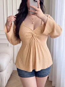 Vibekara Plus Size Front Knot Ruched Textured Fabric T-Shirt - Khaki - View 6