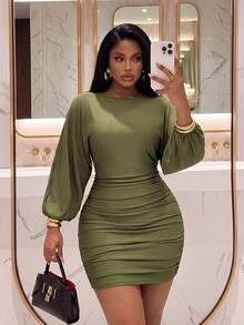 Slaydiva فستان نسائي أخضر جيشي بأكمام خفاشية وظهر مكشوف وكشكشة ضيق قصير - ملابس حفلة/ملهى ليلي مثيرة- - أخضر عسكري - مشاهدة 3