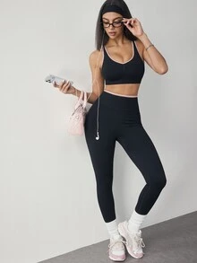 Dewbera Dewbera Seamless Sports Bra With Criss-Cross Back And Contrast Color Sports Set - Black - View 7