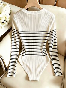 Franclia Women's Ribbed Ribbed Knit Bodysuit, Round Neck, Shoulder Button Decor, Long Sleeve, Slim Fit, Flattering Inner Layer Base Top - Black and White - View 2