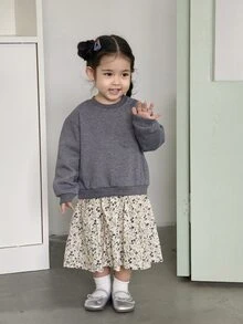 DAZY Infant/Toddler (Girl) Round Neck Long Sleeve Autumn/Winter Korean Style Dress - Light Grey - View 1