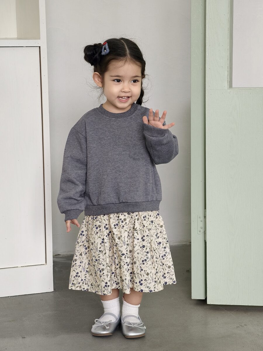 DAZY Infant/Toddler (Girl) Round Neck Long Sleeve Autumn/Winter Korean Style Dress - Light Grey - View 1