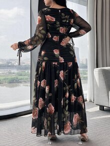 Feyla Plus Size French Floral Print Cowl Neck Pleated Dress - Multicolor - View 2
