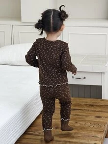DAZY Infant/Toddler (Girl) Hooded All-Over Print Korean Style Long Sleeve 2 Pieces Loungewear Set - Coffee Brown - View 2