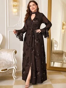 Reflora Plus Size Women's Jacquard Keyhole Neck Flared Sleeve Elegant Dress - Brown - View 3
