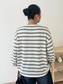 Dazy Plus Women's Plus Size Crew Neck Casual Loose Long Sleeve Street Style Fashion Striped T-Shirt - White - View 2