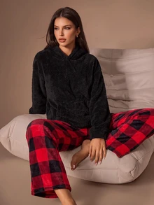 Lazeform American Style Colorblock Plaid Casual Pants With Pure Black Minimalist Top Loungewear Set - Multicolor - View 6