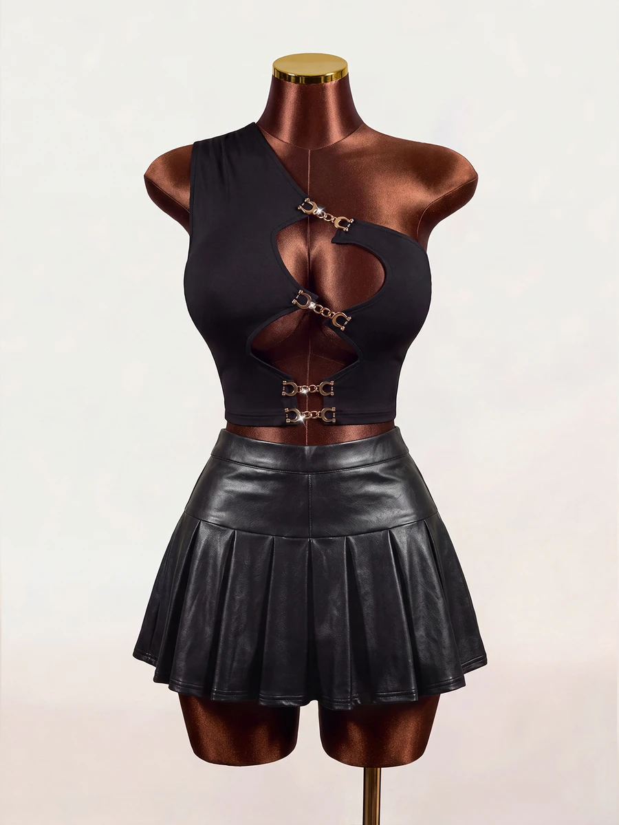 Maweii Asymmetrical Pin Decor Hollow Design Sleeveless Street Style Plus Size Camisole And Tank Top - Black - View 1