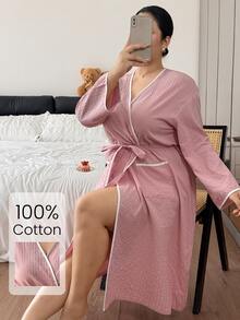 Napfluff CURVE Napfluff CURVE Minimalist Contrast Trim Tie Waist Plus Size Double Pocket Women's Robe - Pink - View 1