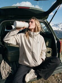 WanderVale Jaket Wanita Kasual Serbaguna dengan Resleting untuk Aktivitas Luar Ruangan Sehari-hari - Aprikot - View 1