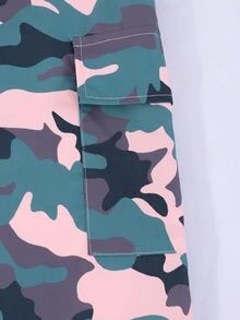 SHEIN 3件組女童迷彩圖案運動衫上衣搭配細肩帶背心與休閒迷彩錐形長褲，適合春季/秋季日常穿著 - 彩色 - 查看 7