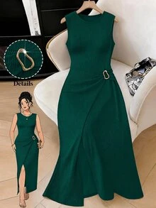 GlowEve CURVE Plus Size Women's Versatile Textured Button Decor Dress - Dark Green - View 1
