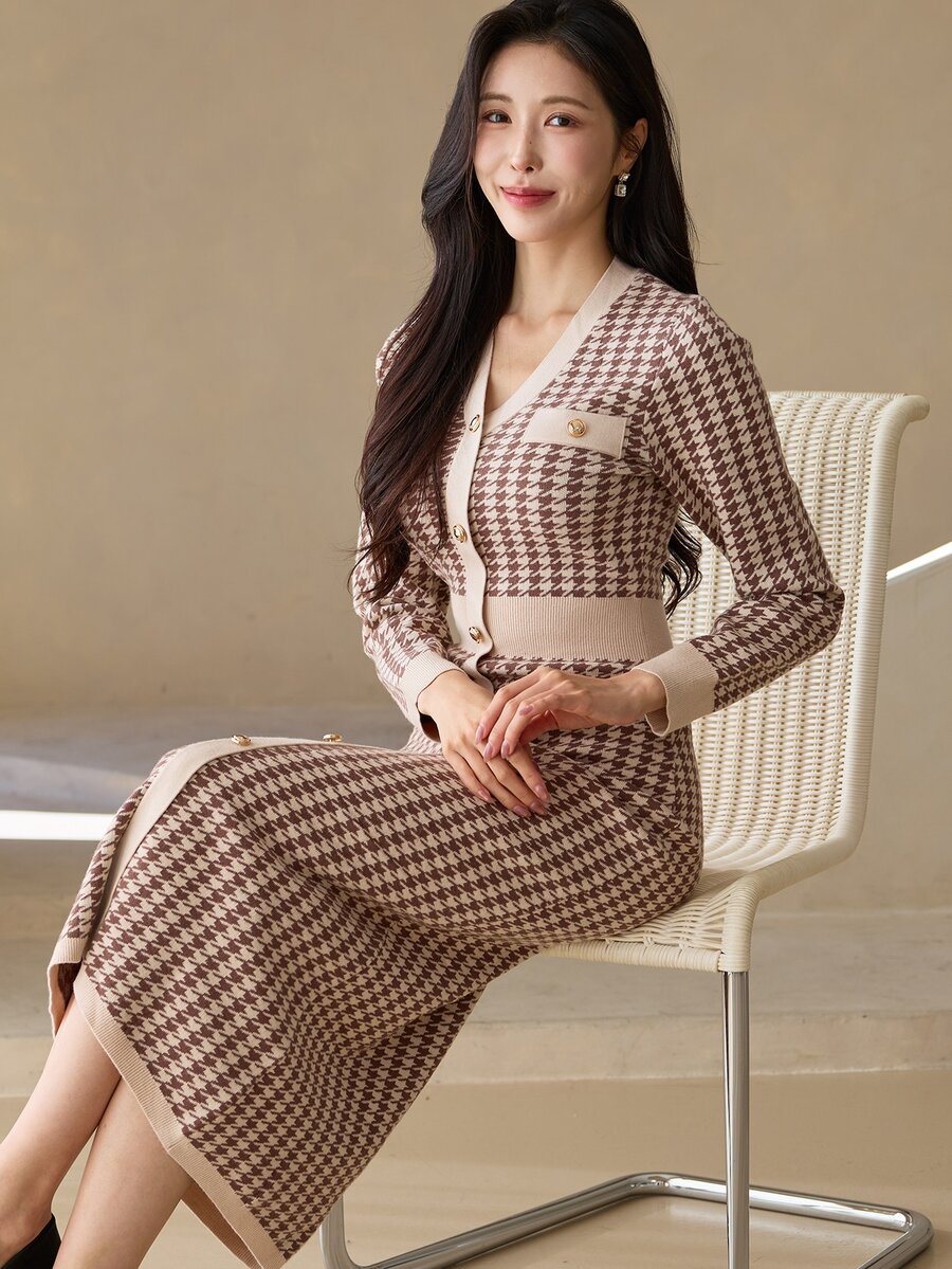 DAZY Women's Houndstooth Casual Everyday Summer Knit Dress - Brown - View 1