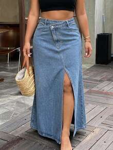 Dazy Plus Rok Denim Kasual Harian Wanita Ukuran Plus dengan Saku, Kancing, dan Desain Belahan. - Medium Wash - View 1
