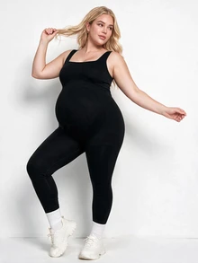 Plussiva Plus Size Maternity Wide Strap Backless Sports Top - Black - View 4